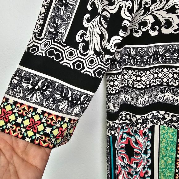 Tiana B. Dress Multicolor Geometric Print Keyhole Neck Shift Sz M Artsy - Picture 6 of 10